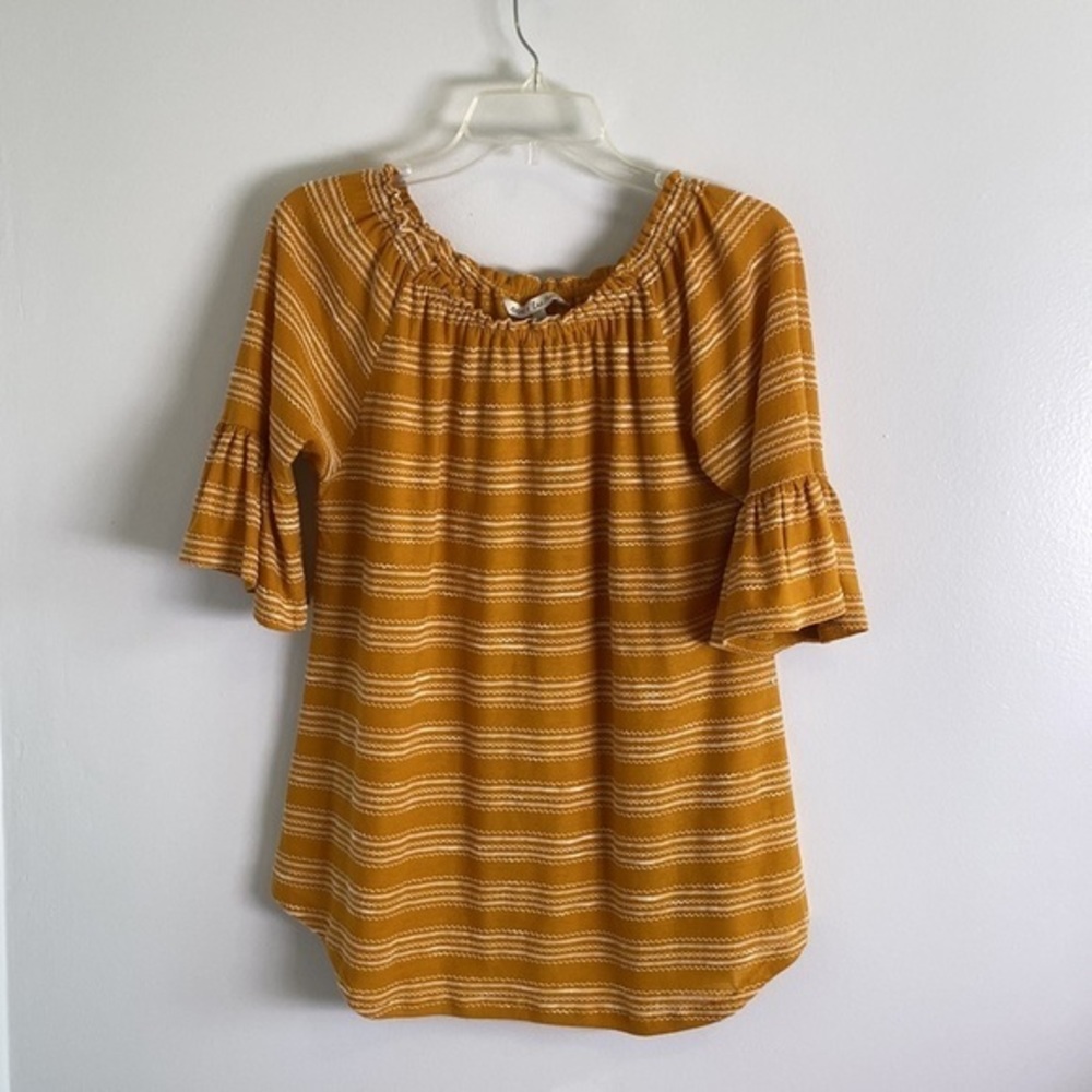 Sol + Lina blouse large elastic stretch neckline